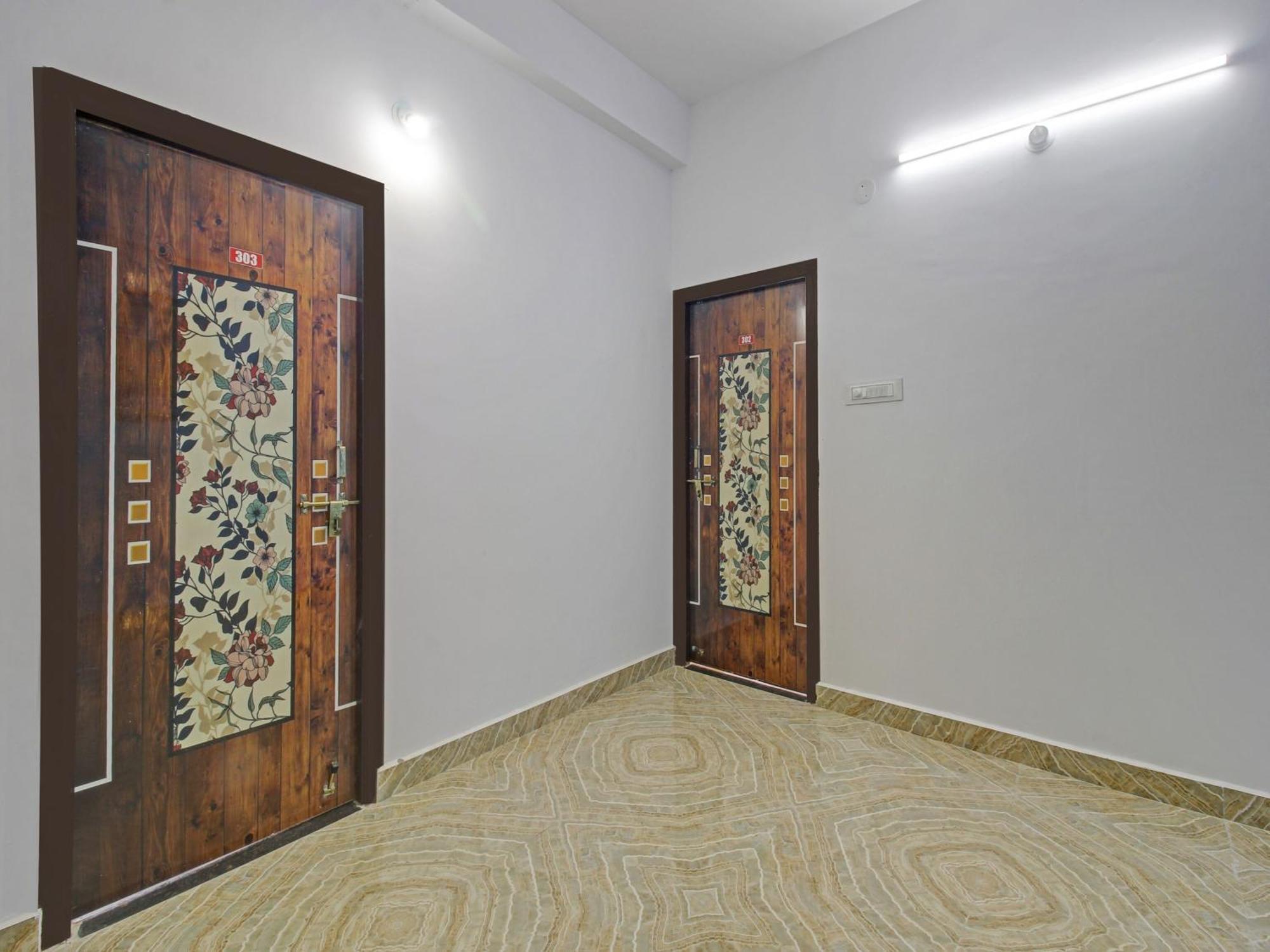Hotel O Royal Stay Haidar Sahibguda Exterior photo